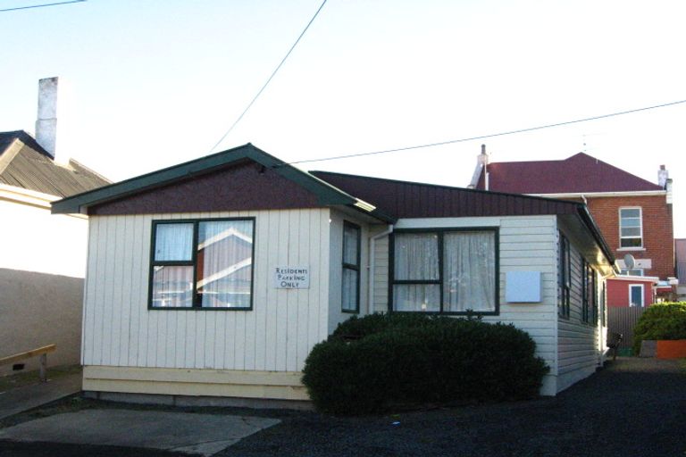 Photo of property in 70 Grange Street, North Dunedin, Dunedin, 9016