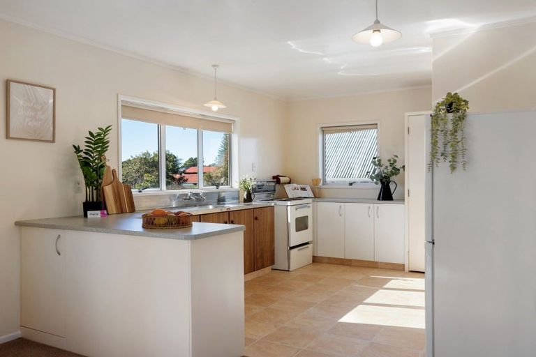 Photo of property in 1285 Papamoa Beach Road, Papamoa Beach, Papamoa, 3118