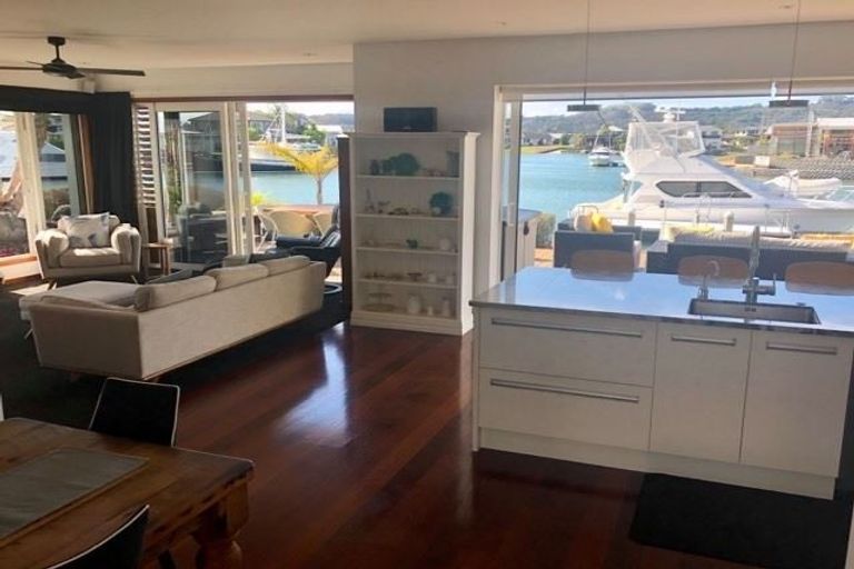 Photo of property in 25 Leeward Drive, Whitianga, 3510