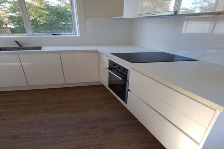 Photo of property in 5 Mappleton Avenue, Burnside, Christchurch, 8053