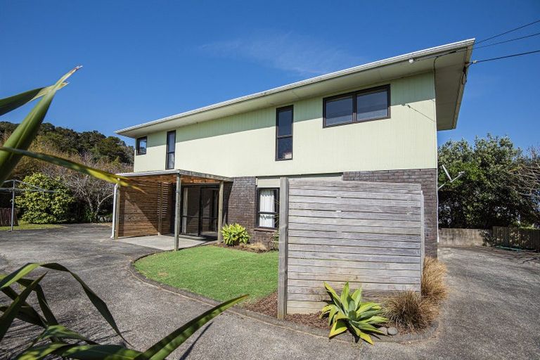 Photo of property in 36 Te Maika Road, Ngunguru, Whangarei, 0173