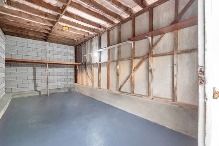 Photo of property in 3/5 Sudan Avenue, Milford, Auckland, 0620