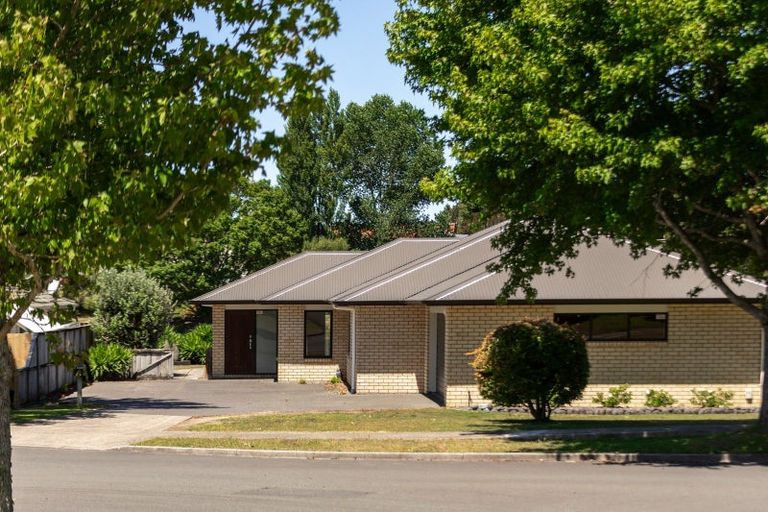 Photo of property in 17 Uretara Drive, Katikati, 3129