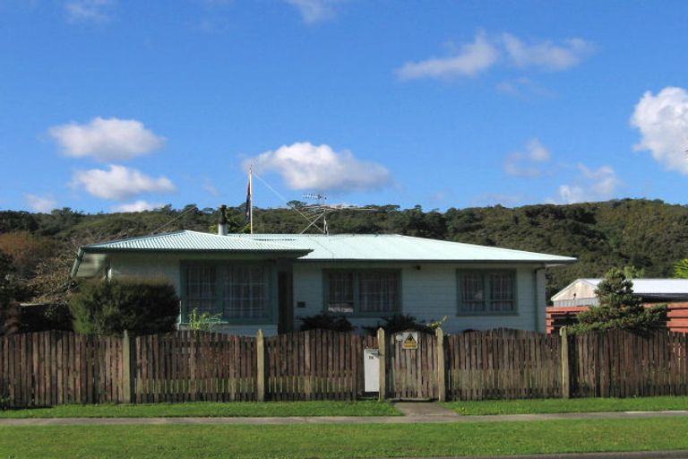 Photo of property in 88 Mohaka Street, Wainuiomata, Lower Hutt, 5014