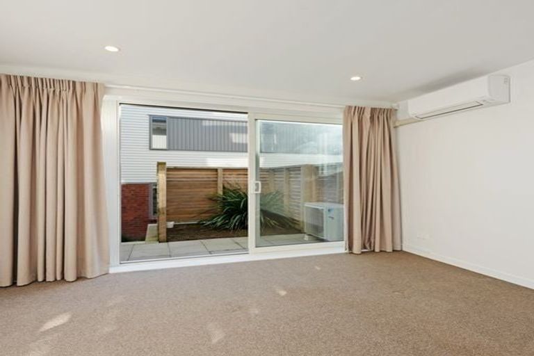 Photo of property in 3/24 Princess Terrace, Newtown, Wellington, 6021