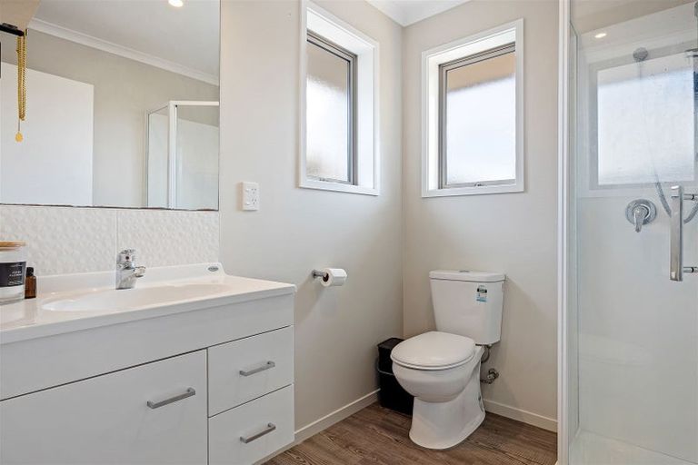 Photo of property in 6 Meyer Crescent, Halswell, Christchurch, 8025