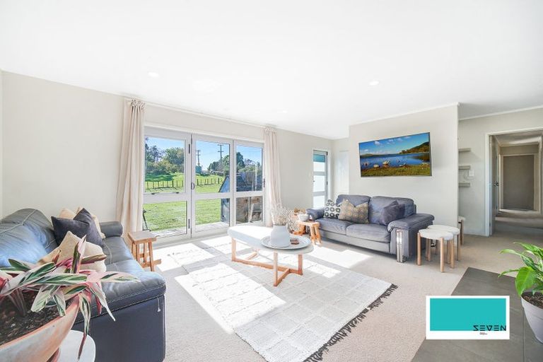 Photo of property in 56 Broomfields Road, Whitford, Howick, 2571