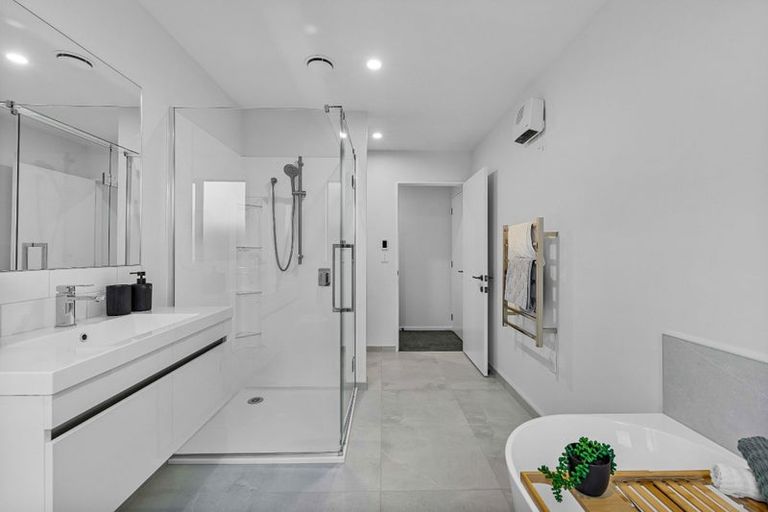 Photo of property in 10a Farquhars Road, Redwood, Christchurch, 8051