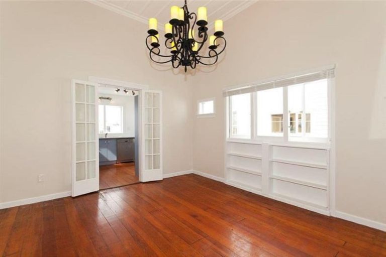 Photo of property in 13 Maungawhau Road, Epsom, Auckland, 1023