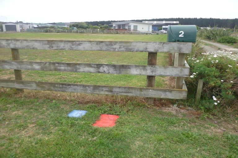 Photo of property in 2 Nicolas Place, Foxton Beach, Foxton, 4815