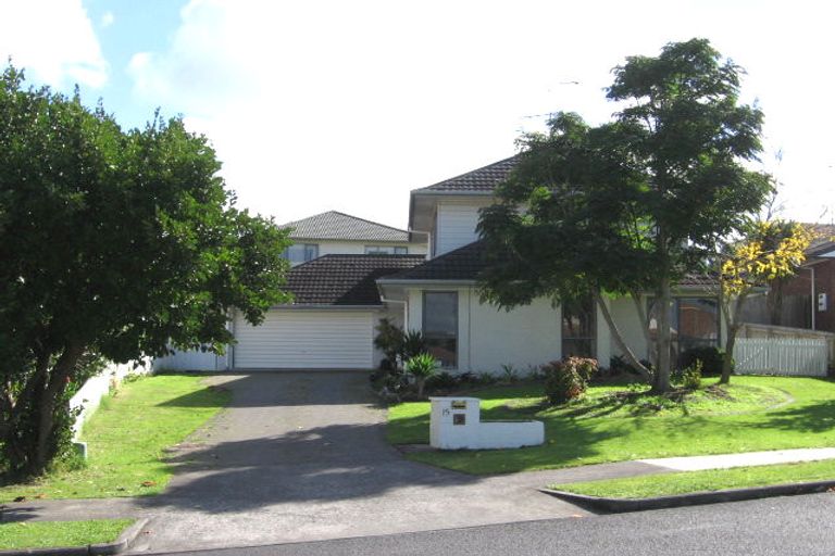 Photo of property in 15 Kentville Place, Somerville, Auckland, 2014