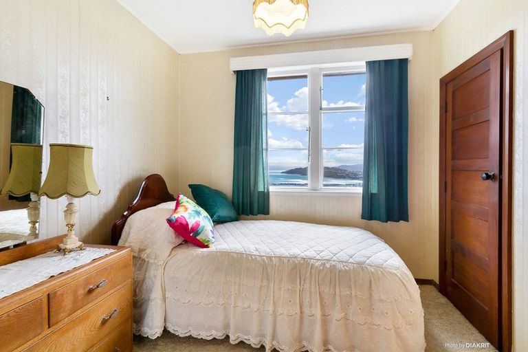 Photo of property in 21 Dunedin Terrace, Melrose, Wellington, 6023