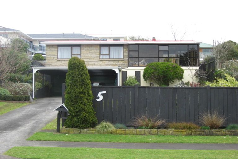 Photo of property in 9 Acacia Place, Bell Block, New Plymouth, 4312