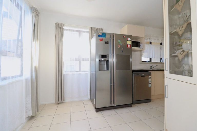 Photo of property in 5 Undine Street, Pakuranga, Auckland, 2010