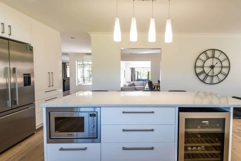 Photo of property in 9 Mark Williams Place, Clevedon, Papakura, 2582