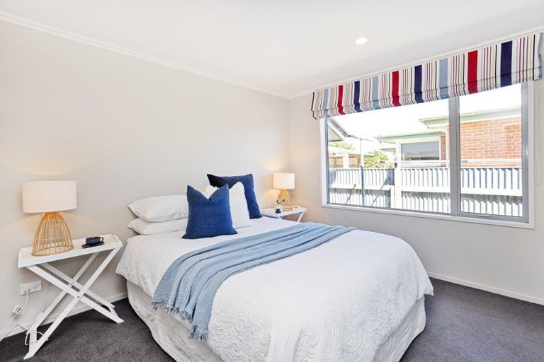 Photo of property in 152 Newcastle Street, Windsor, Invercargill, 9810