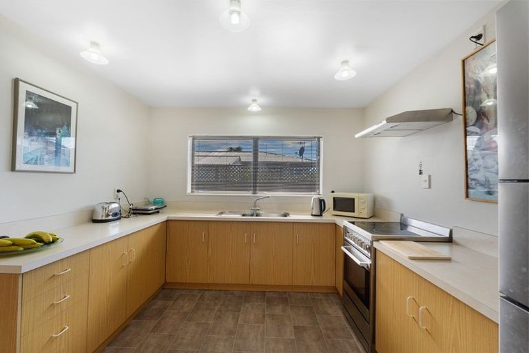 Photo of property in 2/30 Andrew Street, Stoke, Nelson, 7011