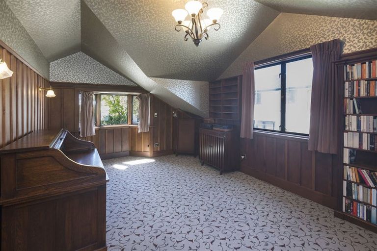 Photo of property in 283 Papanui Road, Merivale, Christchurch, 8052