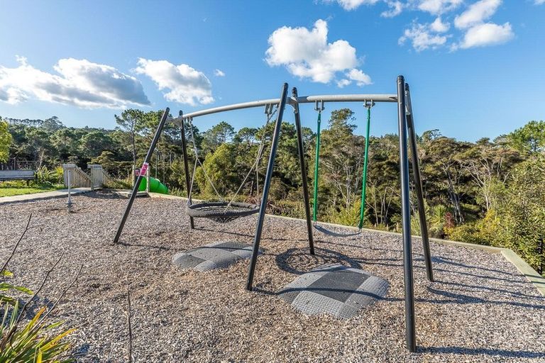 Photo of property in 29 Waka Street, Albany Heights, Auckland, 0632