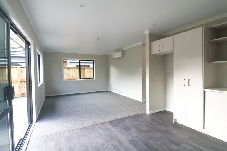 Photo of property in 2/12 Keitha Place, Glenview, Hamilton, 3206