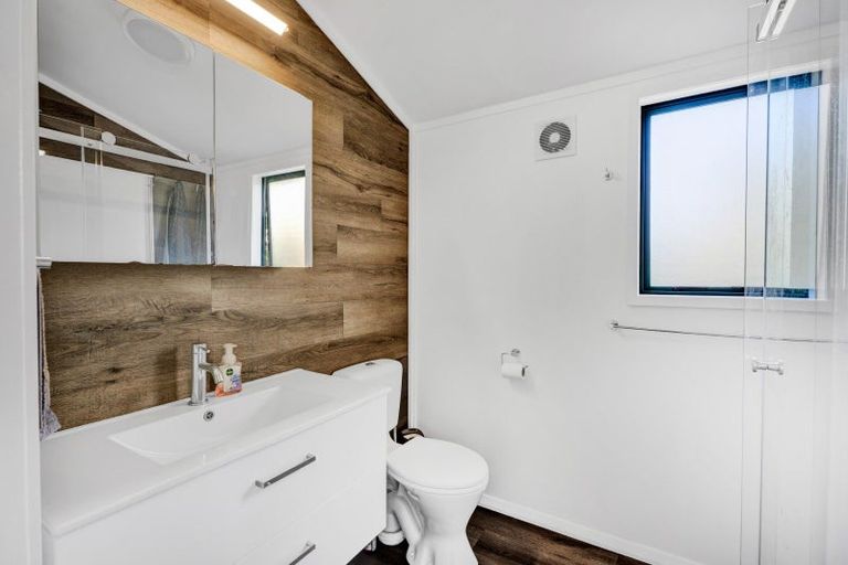 Photo of property in 97 Cordelia Street, Stratford, 4332