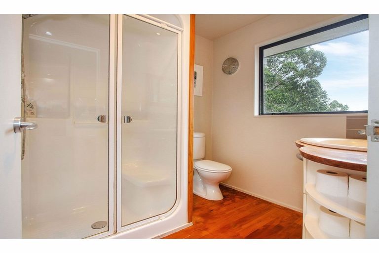 Photo of property in 88 Hinau Road, Waimauku, 0881