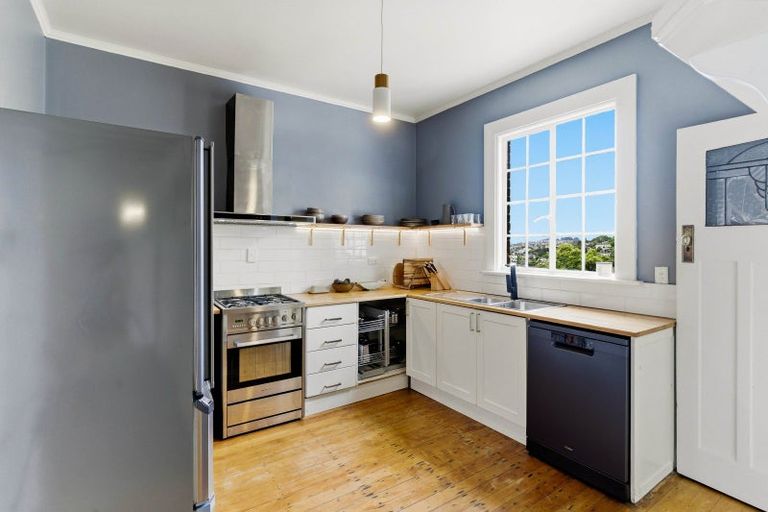 Photo of property in 20 Mcgeorge Avenue, Mornington, Dunedin, 9011