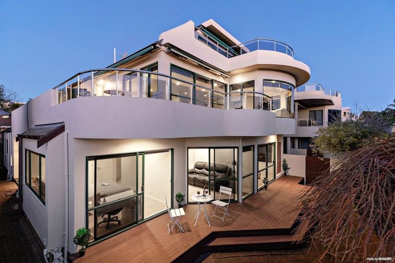 Photo of property in 3/43 The Parade, Bucklands Beach, Auckland, 2012