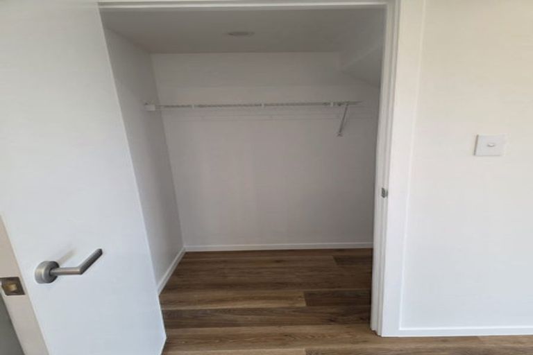 Photo of property in 3 Joseph Bolton Crescent, Wallaceville, Upper Hutt, 5018