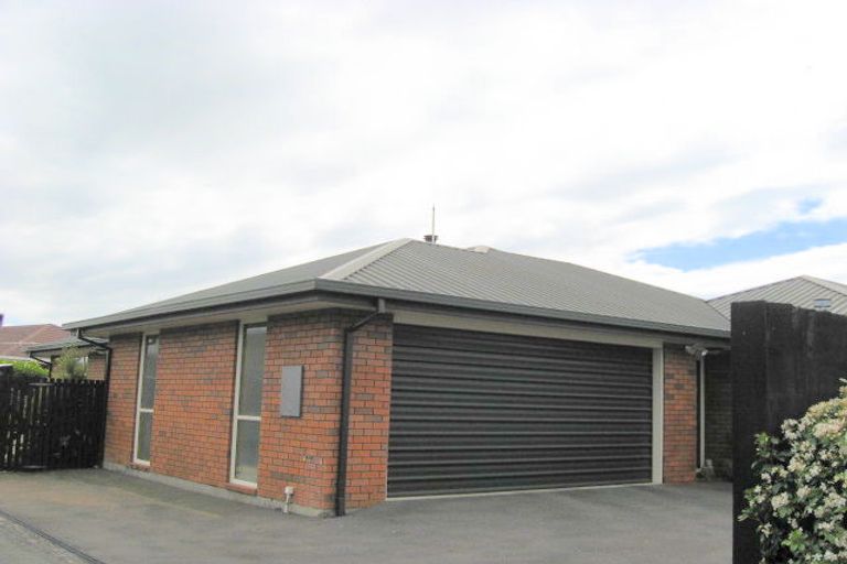 Photo of property in 16 Stopforth Street, Woodend, 7610