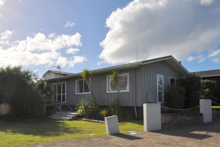 Photo of property in 20a Champion Place, Pauanui, Hikuai, 3579
