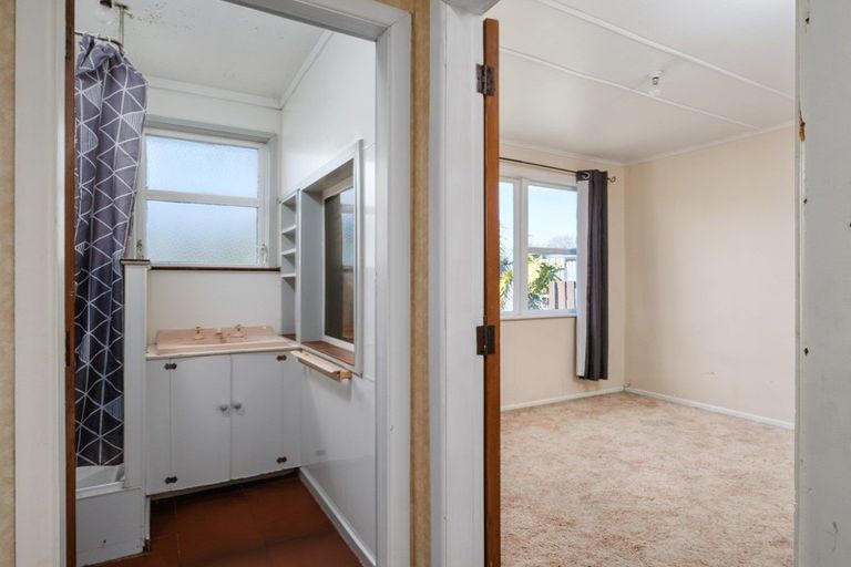 Photo of property in 42 Lytton Road, Riverdale, Gisborne, 4010