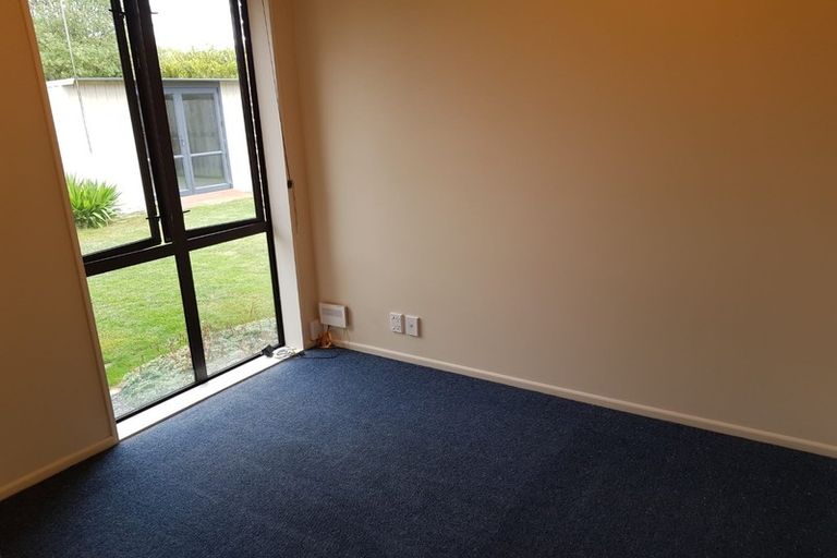 Photo of property in 12 Pascoe Drive, Woodend, 7610