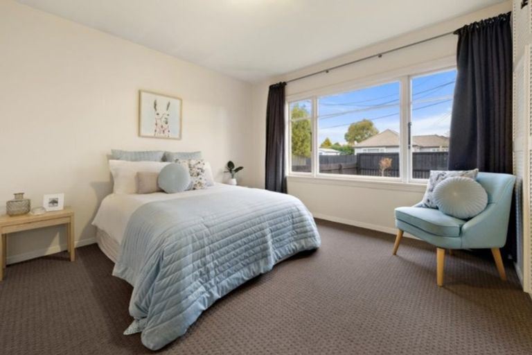 Photo of property in 82 Glenfield Crescent, Mairehau, Christchurch, 8052