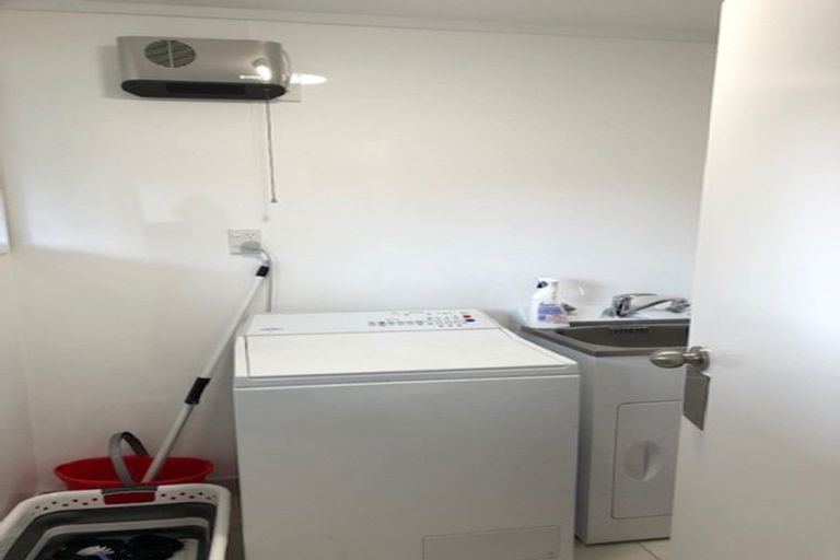 Photo of property in 160 Marama Avenue North, Otatara, Invercargill, 9879