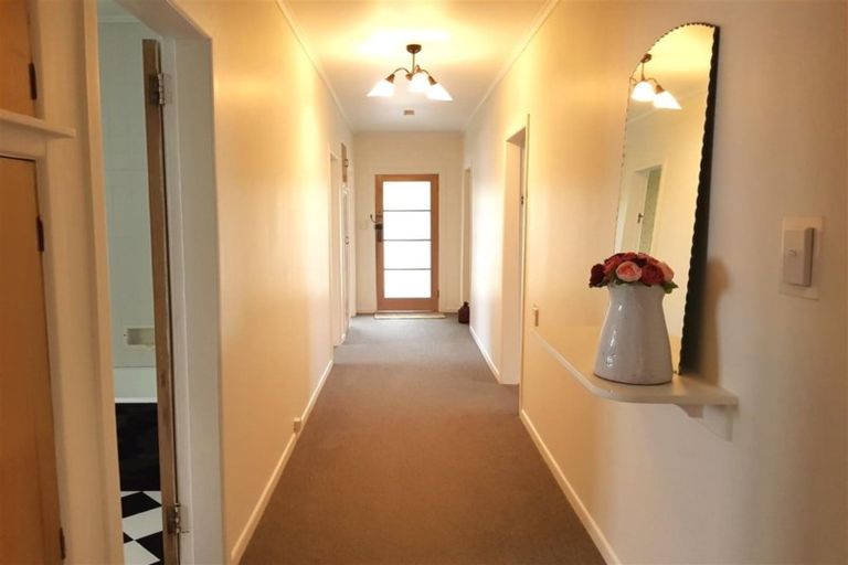 Photo of property in 1 Shoemaker Road, Waipu, 0510