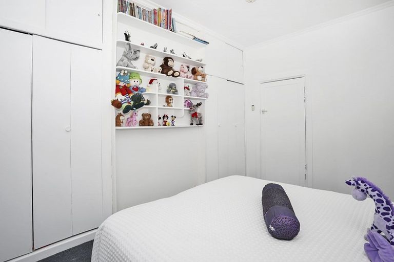 Photo of property in 43 Burrows Street, Bluff, 9814