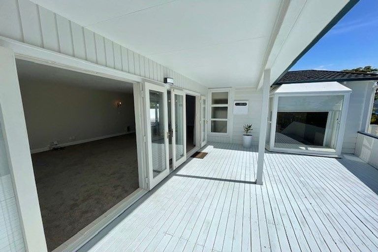 Photo of property in 1/3 Brown Street, Hauraki, Auckland, 0622
