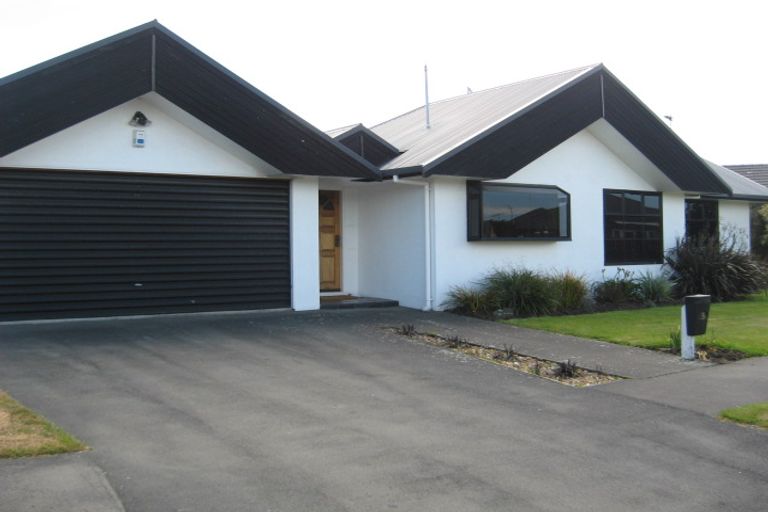 Photo of property in 5 Giles Place, Shirley, Christchurch, 8061