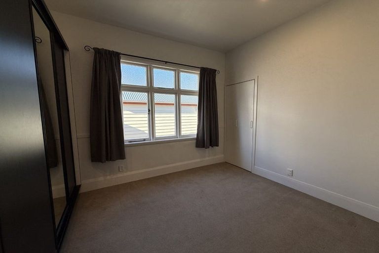 Photo of property in 42 Winton Street, St Albans, Christchurch, 8014