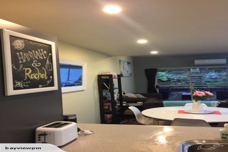 Photo of property in 1/206 Manuka Road, Bayview, Auckland, 0629