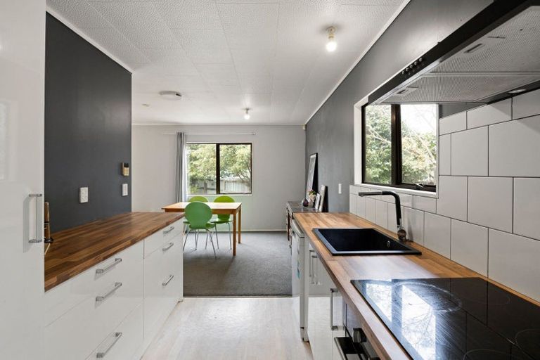 Photo of property in 62 Garland Drive, St Andrews, Hamilton, 3200