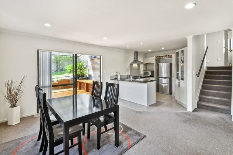 Photo of property in 54 Packspur Drive, Flat Bush, Auckland, 2016