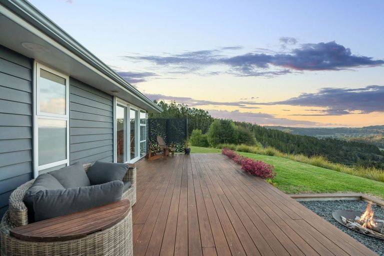 Photo of property in 67 Moses Road, Kaukapakapa, 0873