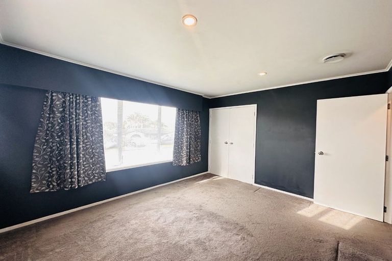 Photo of property in 86 Rosehill Drive, Rosehill, Papakura, 2113