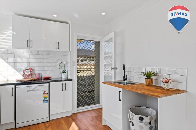 Photo of property in 1/21 Denver Grove, Totara Park, Upper Hutt, 5018