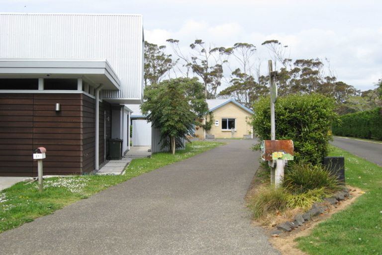 Photo of property in 23 Cloverfields Drive, Waimauku, 0812