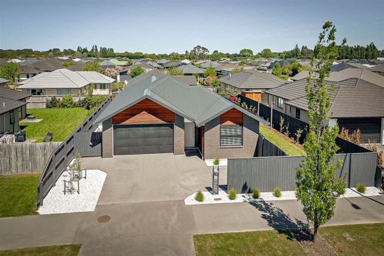 Photo of property in 309 Halswell Junction Road, Halswell, Christchurch, 8025