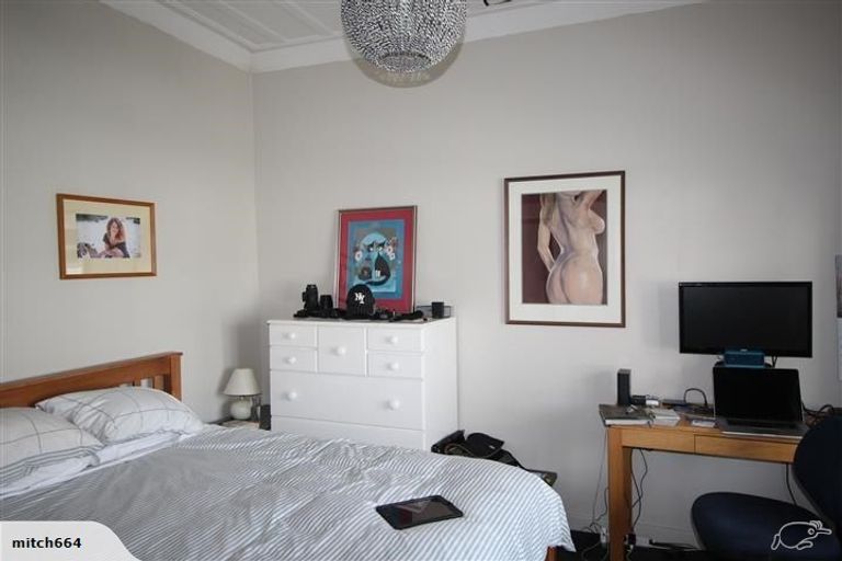 Photo of property in 42 Bathgate Street, South Dunedin, Dunedin, 9012