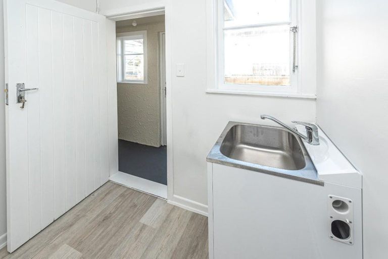 Photo of property in 77 Thatcher Street, Castlecliff, Whanganui, 4501